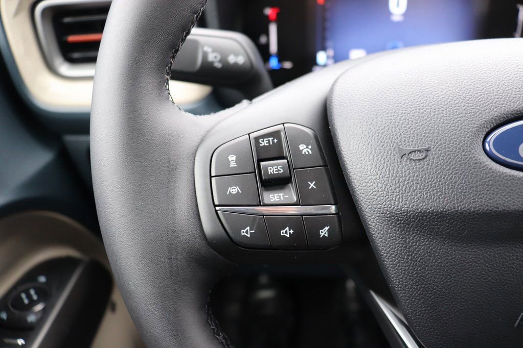 New 2026 Ford Maverick Lariat image 30