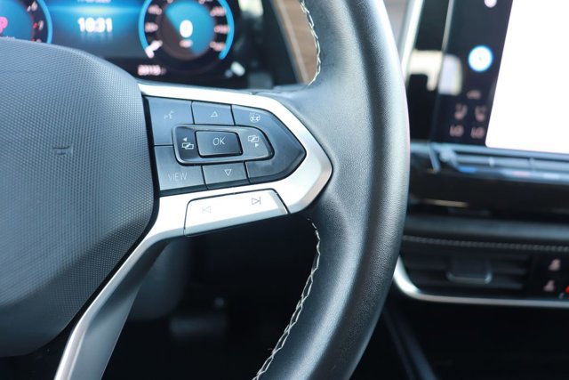 Used 2025 Volkswagen Atlas SE image 20