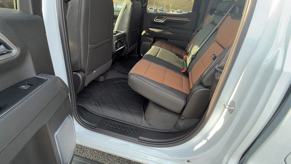 New 2026 Chevrolet Silverado 1500 High Country image 17