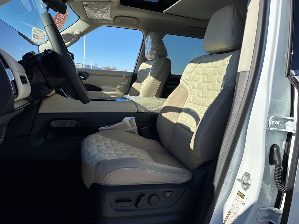 New 2026 Nissan Armada Platinum Reserve image 22