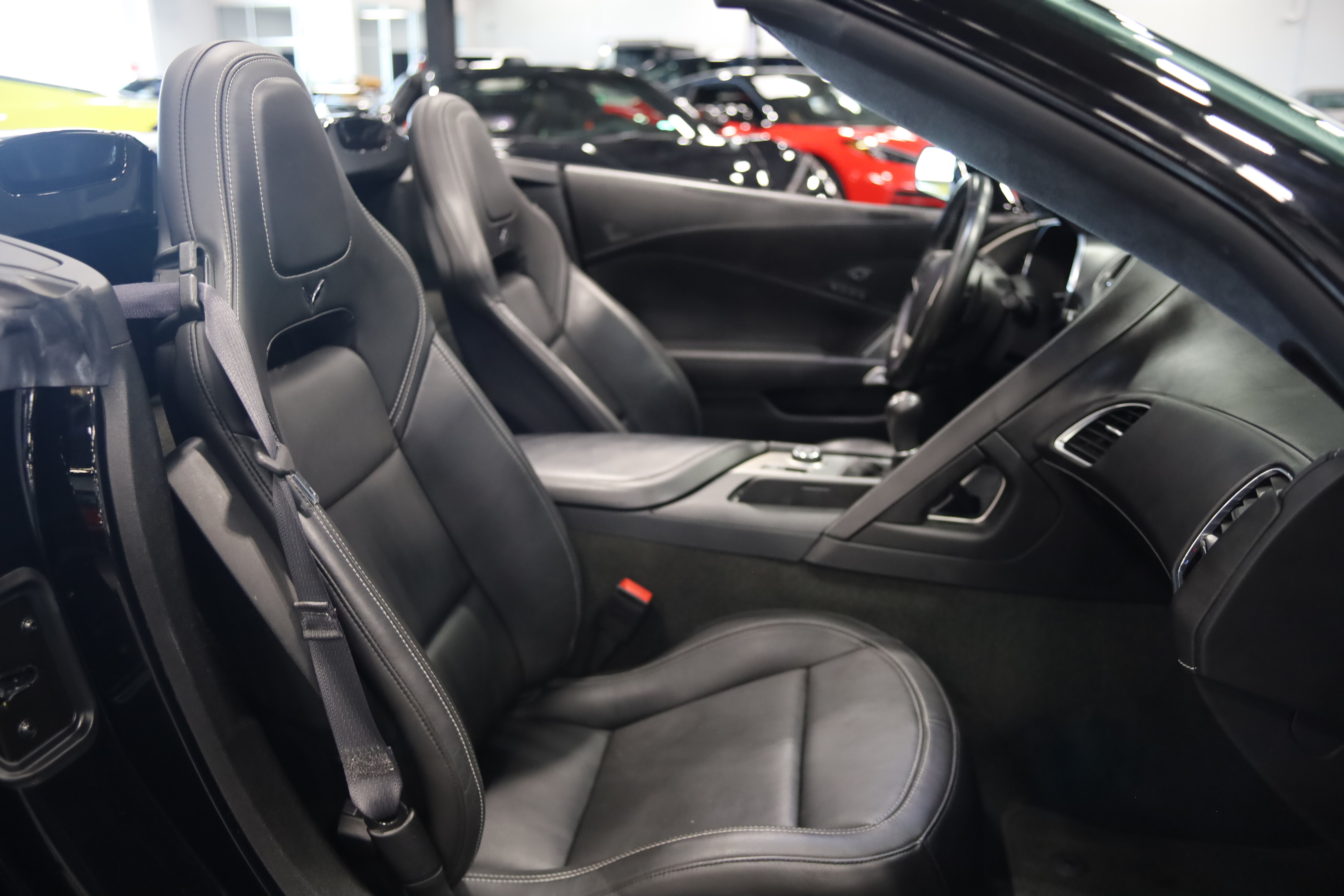 Used 2015 Chevrolet Corvette Stingray Convertible w/ 3LT Preferred Equipment Group RWD image 41
