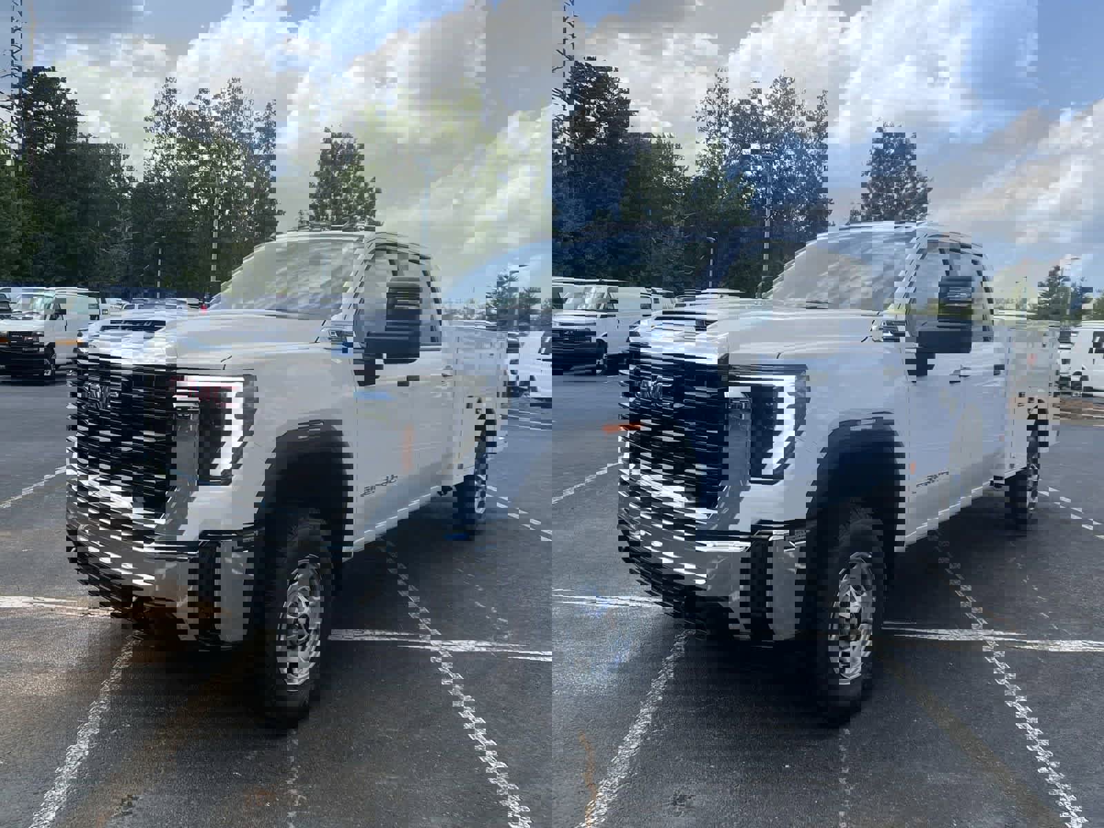 New 2024 GMC Sierra 2500 Pro w/ Convenience Package image 6