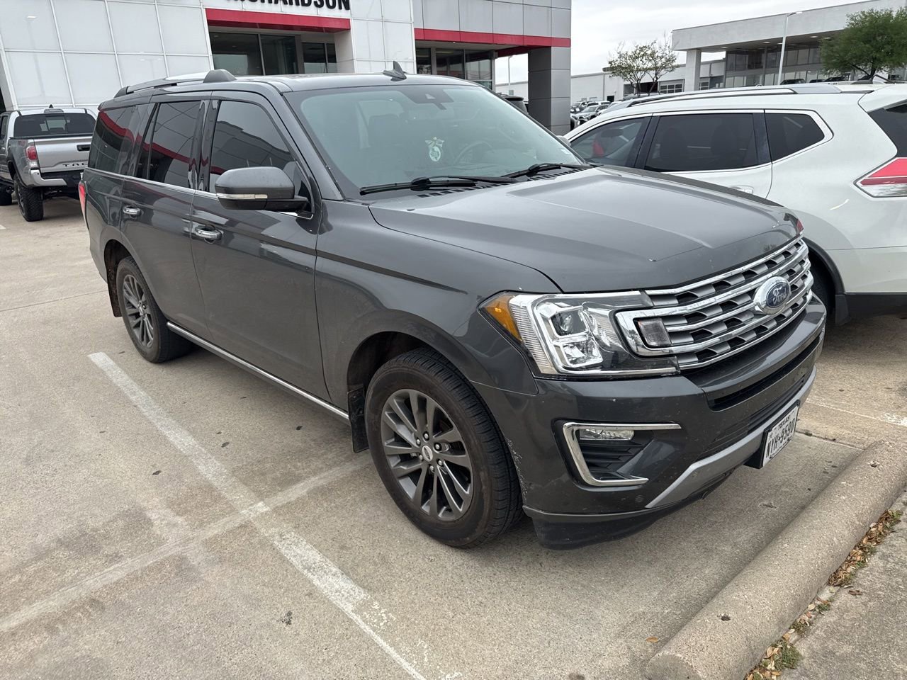 Used 2020 Ford Expedition Limited w/ Equipment Group 301A image 2