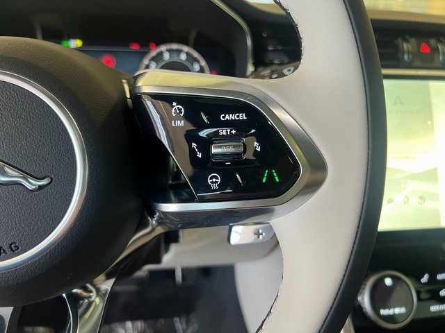 New 2024 Jaguar XF R-Dynamic SE image 13