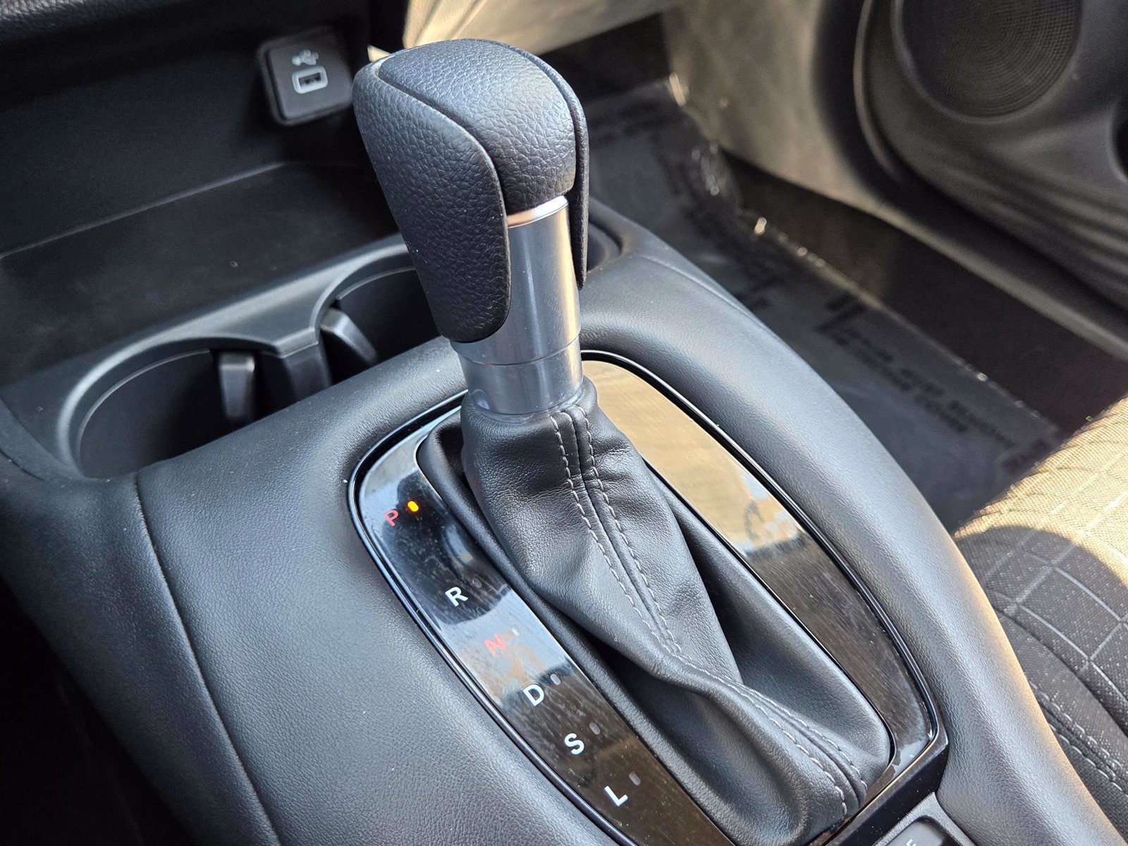 Certified 2024 Honda HR-V LX image 22