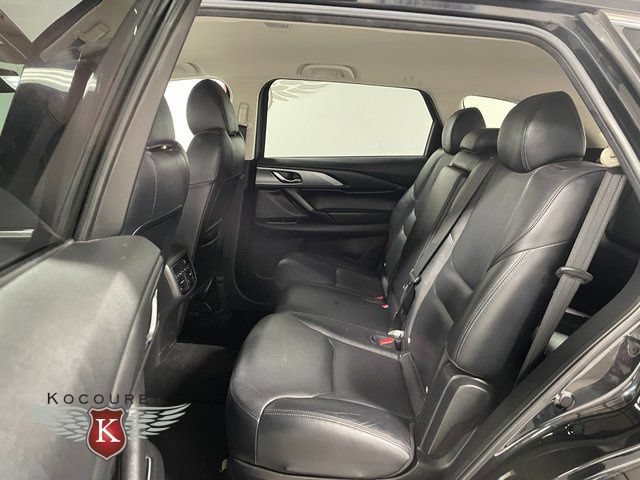 Used 2018 MAZDA CX-9 Touring FWD image 22