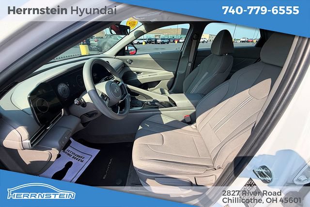 Used 2024 Hyundai Elantra SEL FWD image 10