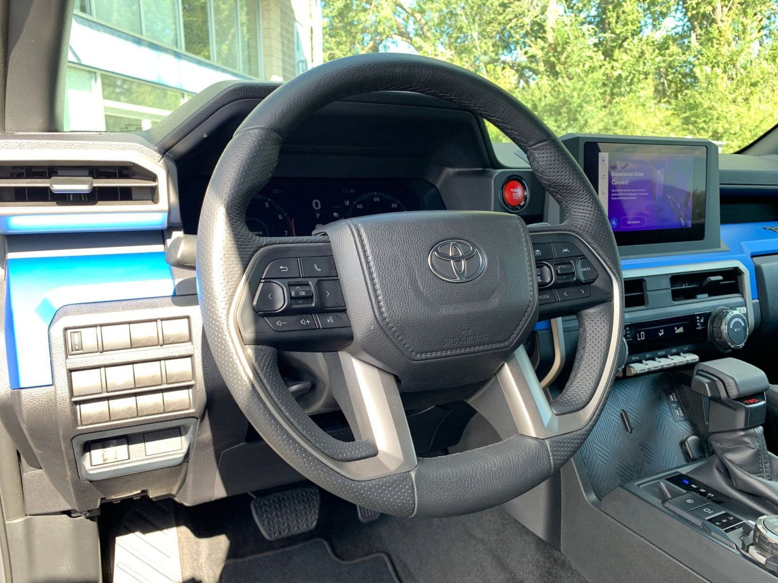 Used 2025 Toyota Tacoma TRD Off-Road image 33