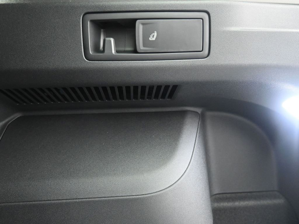 New 2026 Volkswagen Tiguan S FWD image 24