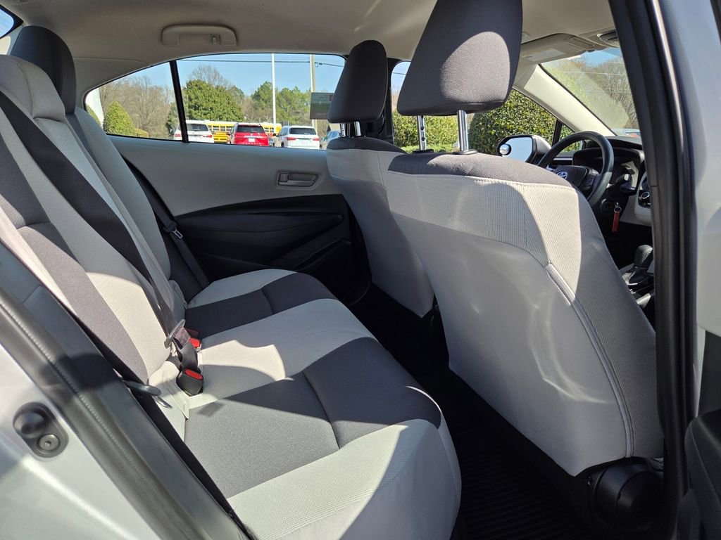 Certified 2025 Toyota Corolla LE image 14