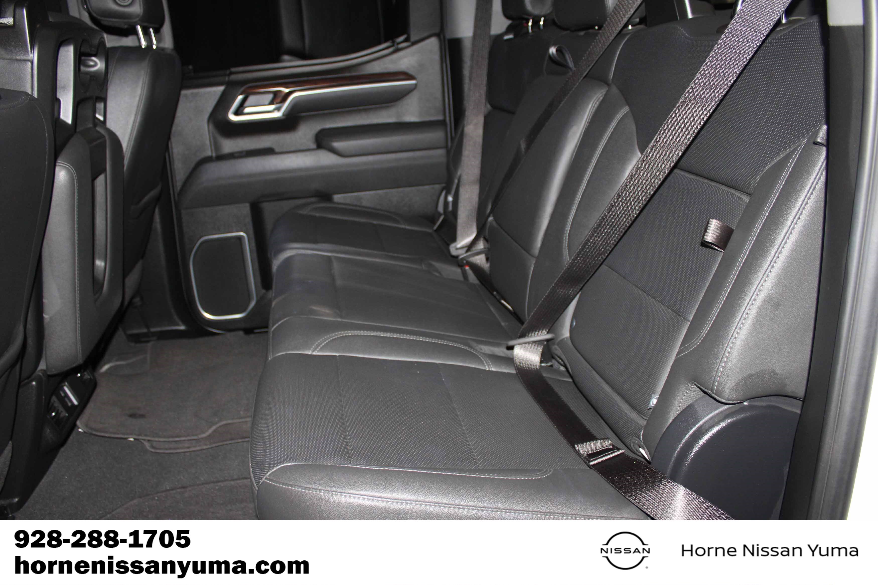 Used 2025 GMC Sierra 1500 SLT AWD/4WD image 5