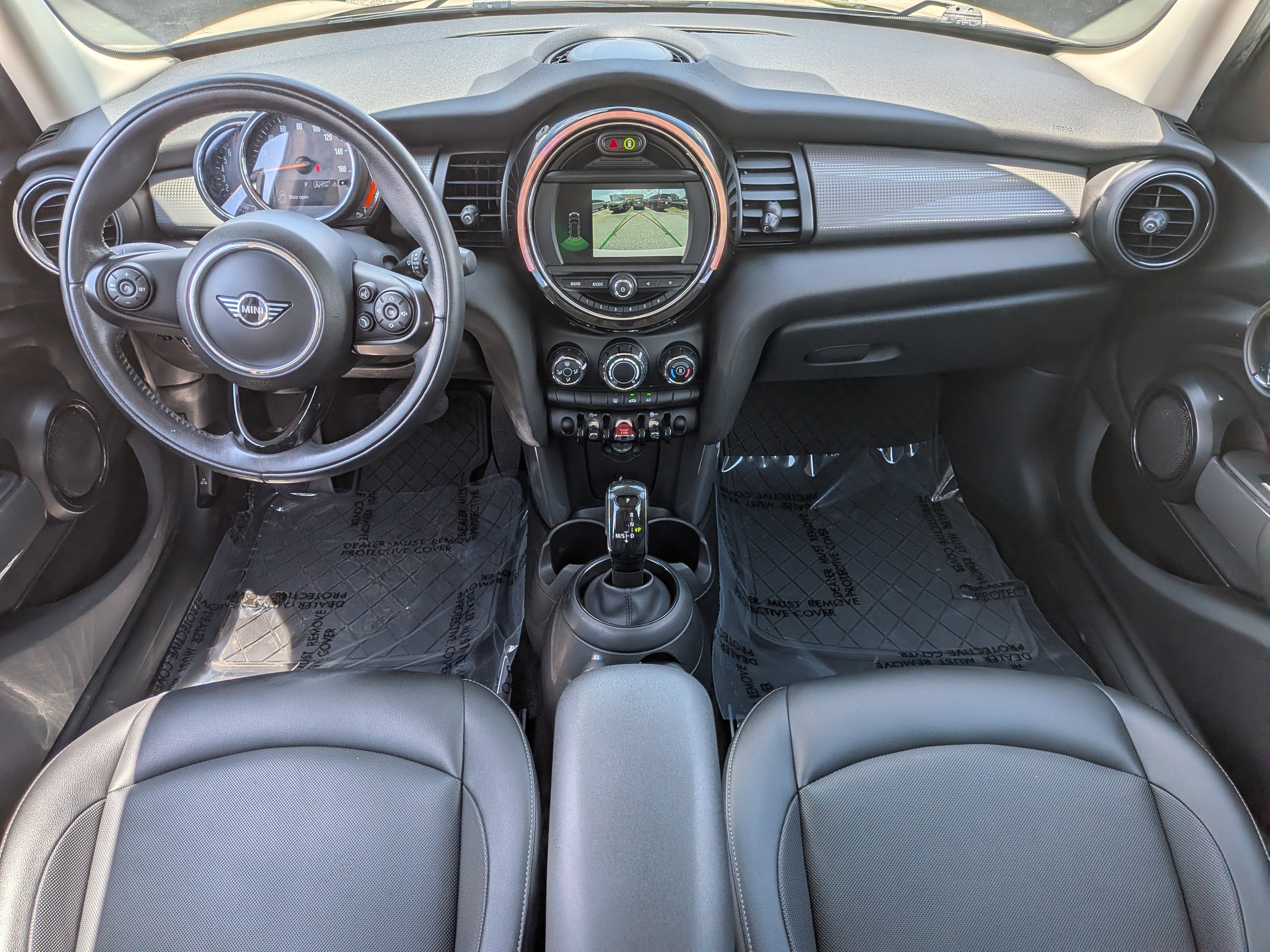 Used 2021 MINI Cooper 4-Door Hardtop w/ Storage Package FWD image 15