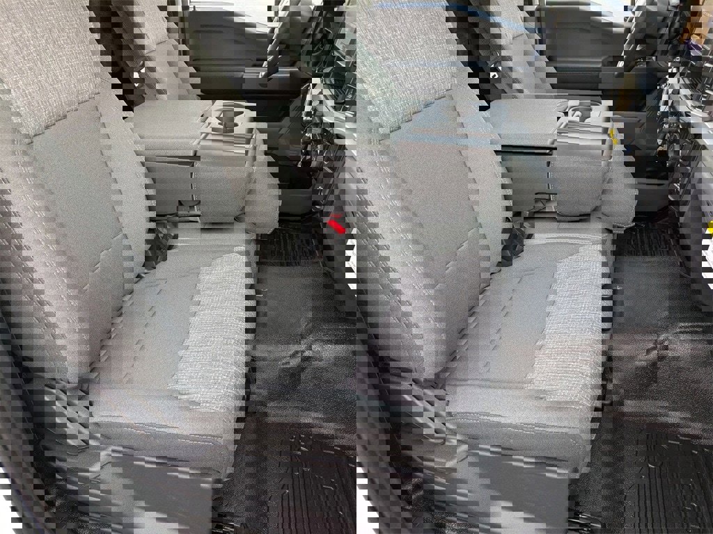 New 2025 Ford F350 XLT image 17