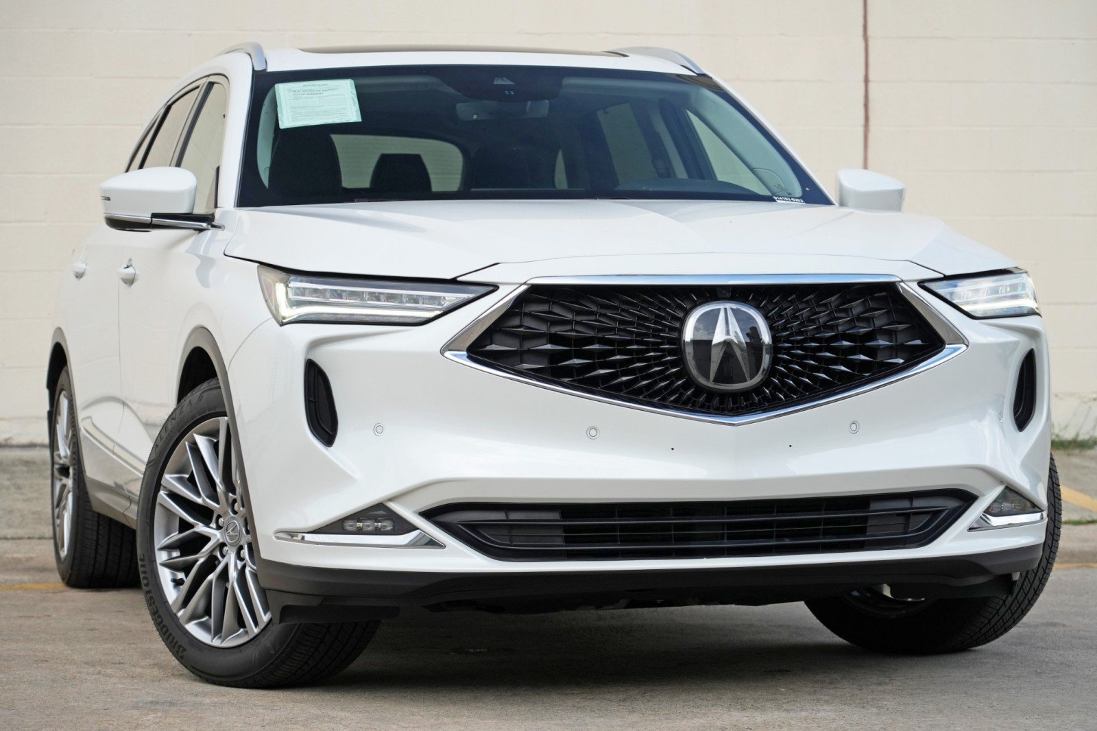 Used 2023 Acura MDX w/ Advance Package AWD/4WD image 4