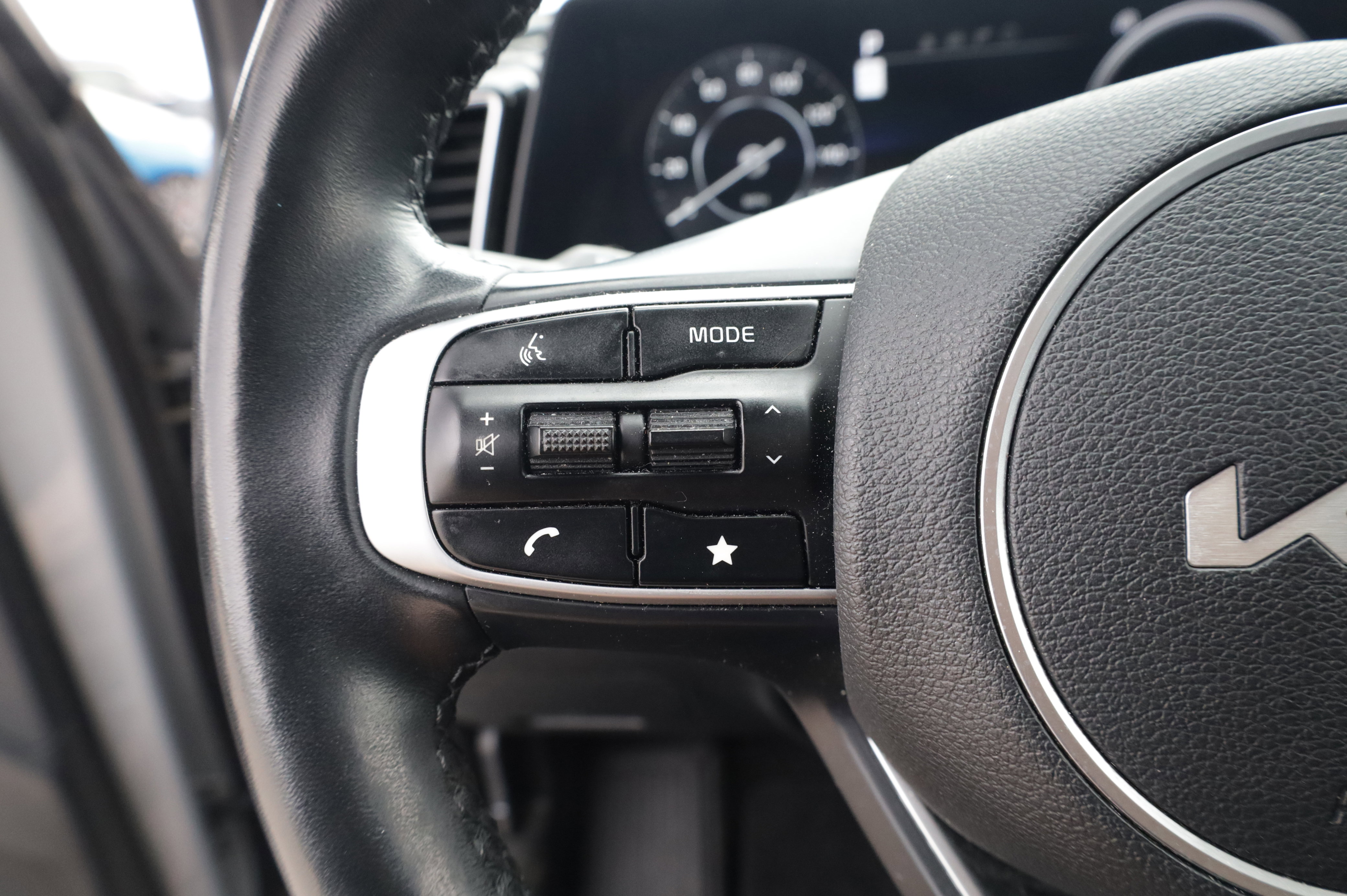 Used 2023 Kia Sportage X-Pro Prestige AWD/4WD image 26