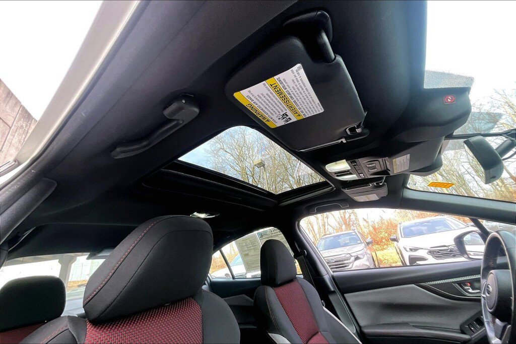 Used 2023 Subaru Impreza 2.0i Sport image 12