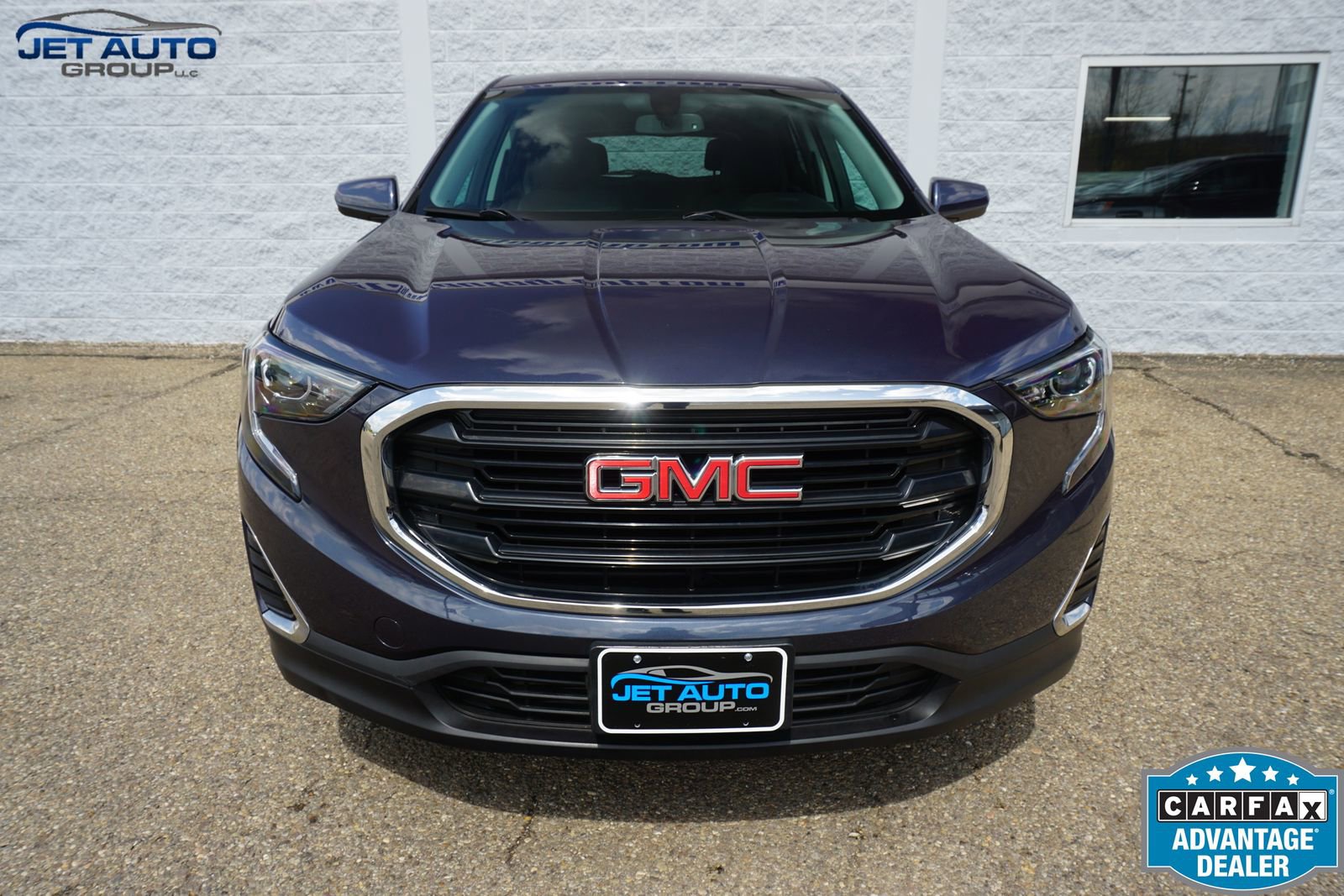 Used 2019 GMC Terrain SLE w/ LPO, Floor Liner Package image 2