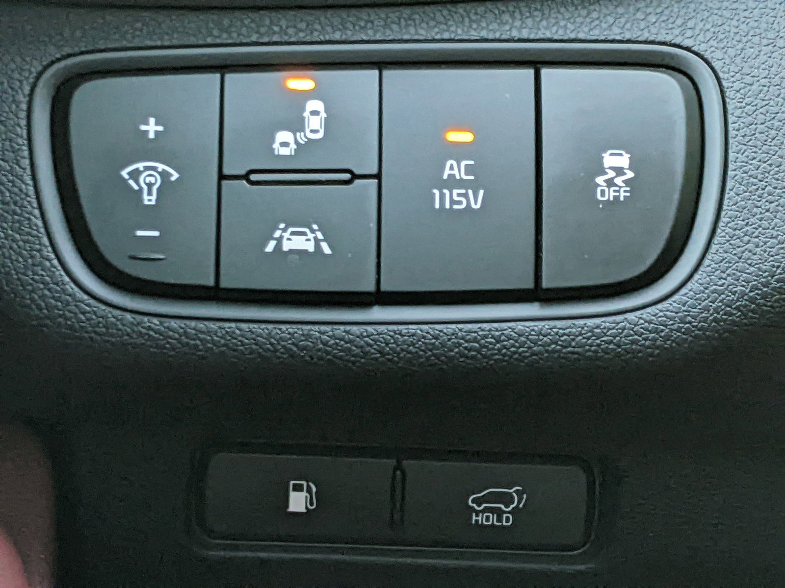 Used 2017 Kia Sorento SX image 23