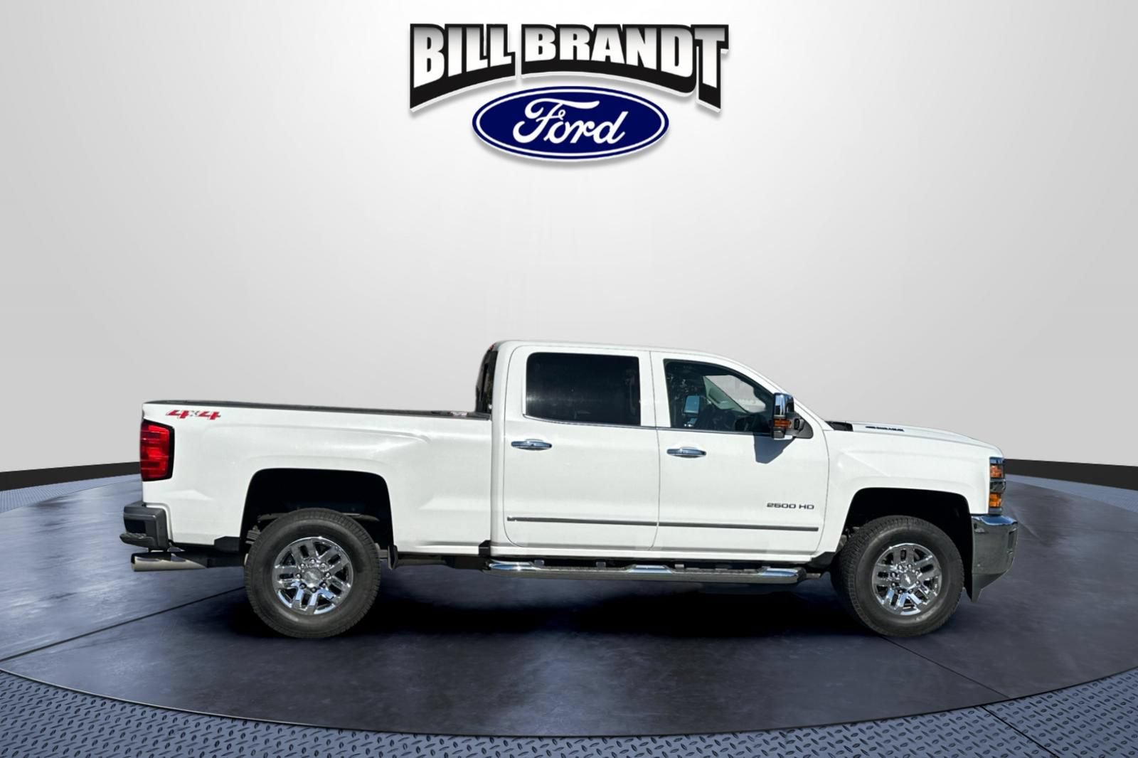 Used 2019 Chevrolet Silverado 2500 LTZ w/ Duramax Plus Package AWD/4WD image 2