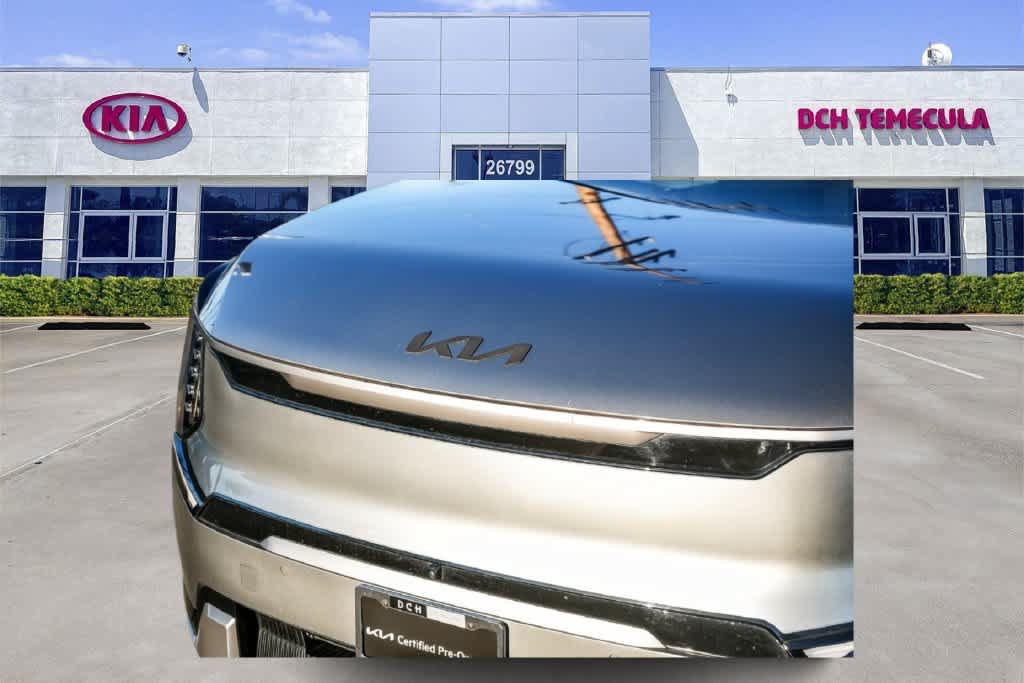 Certified 2024 Kia EV9 Land AWD/4WD image 5