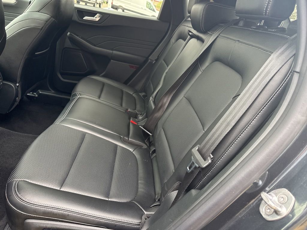 Used 2022 Ford Escape SEL AWD/4WD image 10
