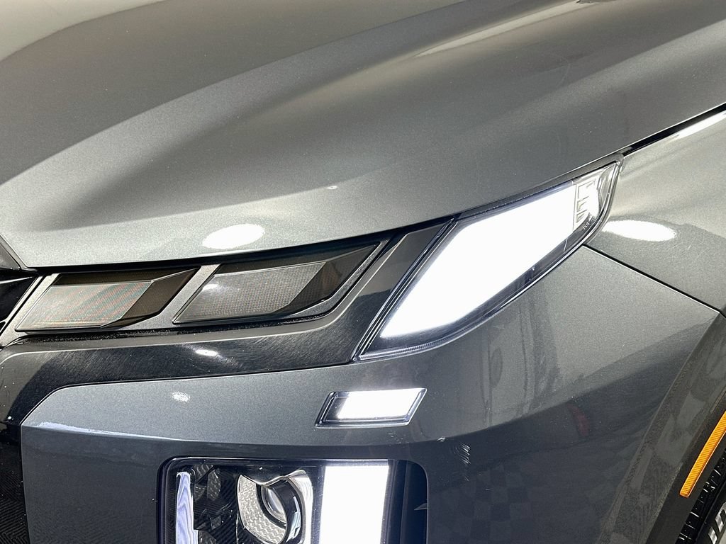 Used 2025 Hyundai Palisade SEL AWD/4WD image 3