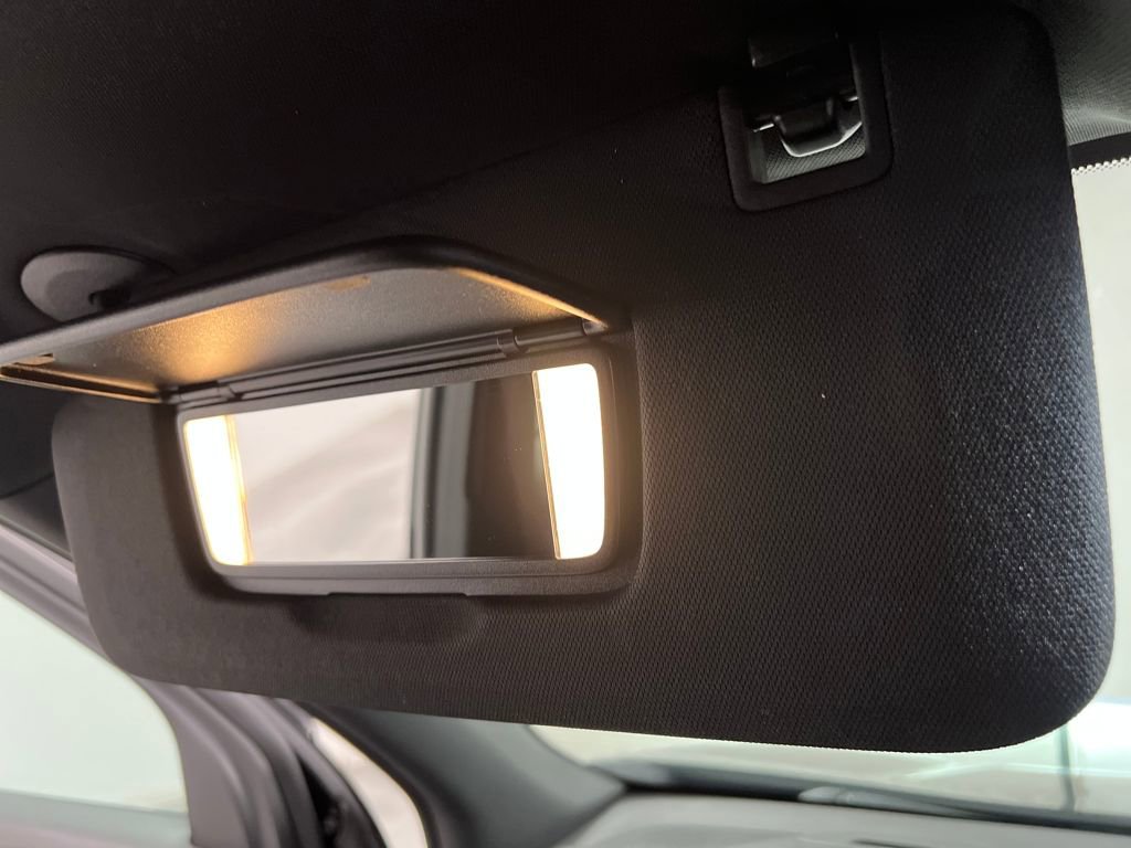 Used 2025 Chevrolet Equinox LT image 55