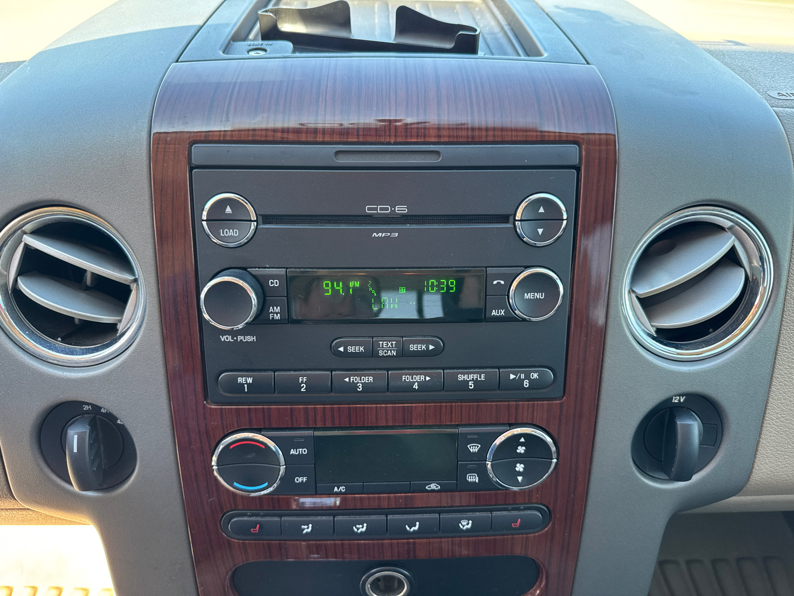 Used 2008 Ford F150 Lariat AWD/4WD image 11