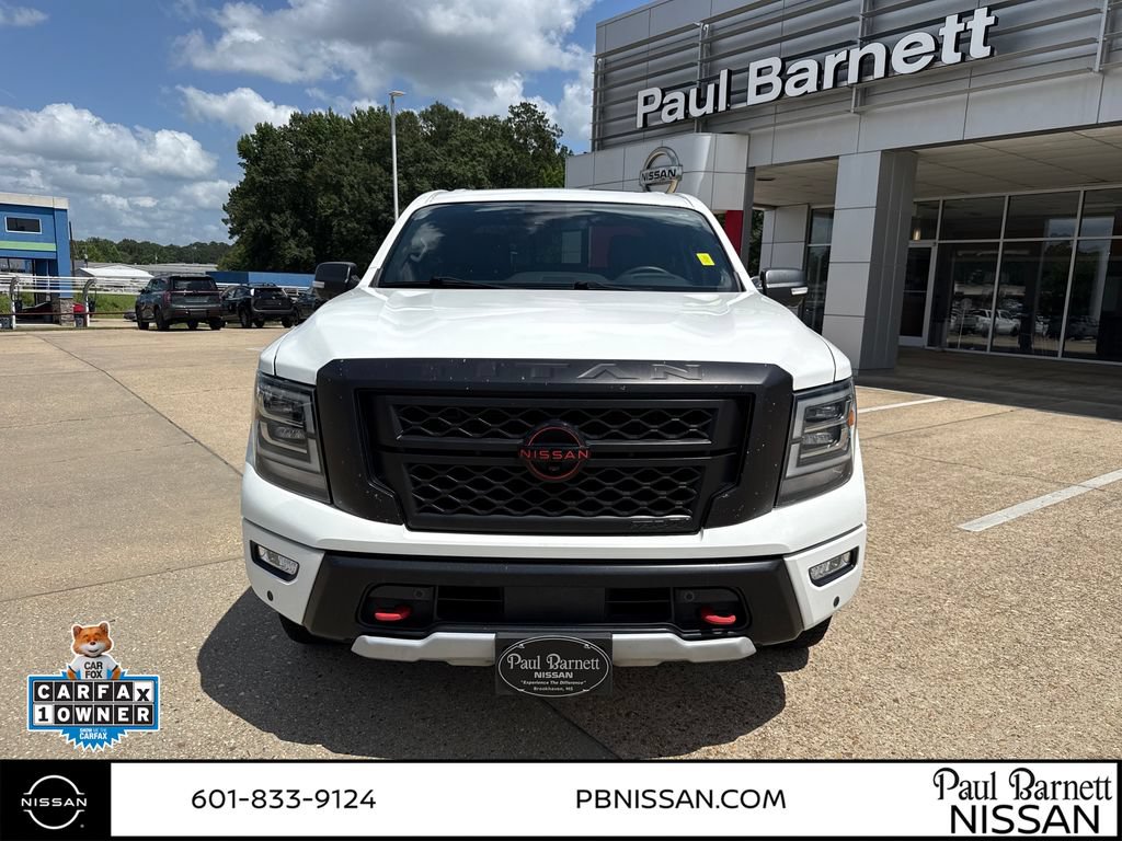 Used 2023 Nissan Titan PRO-4X w/ Pro-4x Convenience Package AWD/4WD image 18