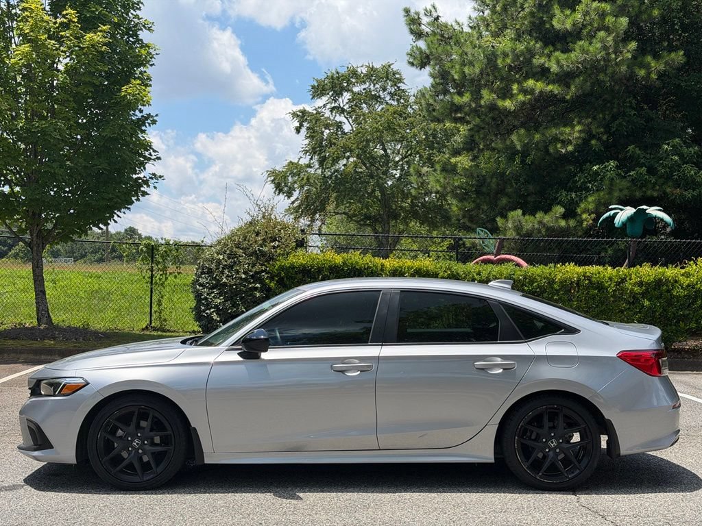 Used 2024 Honda Civic Sport image 2