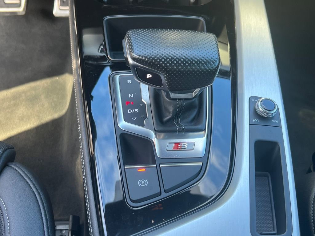 Used 2021 Audi S4 Premium Plus w/ Premium Plus Package image 27