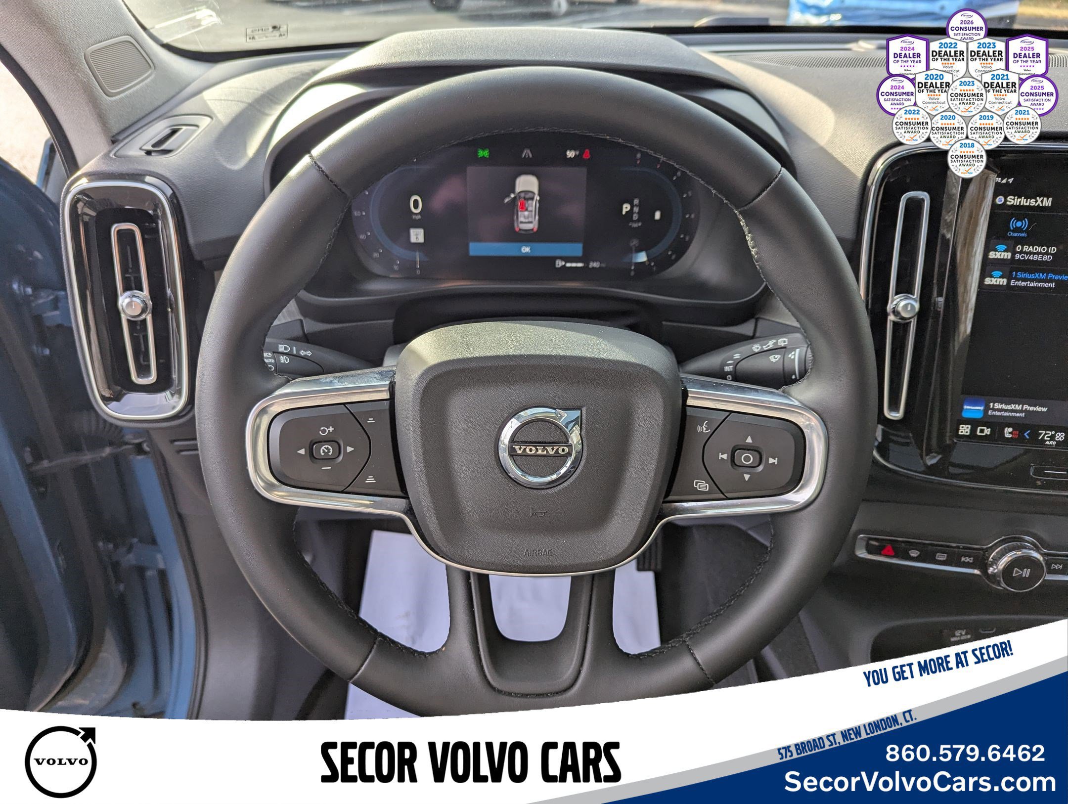 Certified 2023 Volvo XC40 B5 Ultimate w/ Protection Package Premier image 12