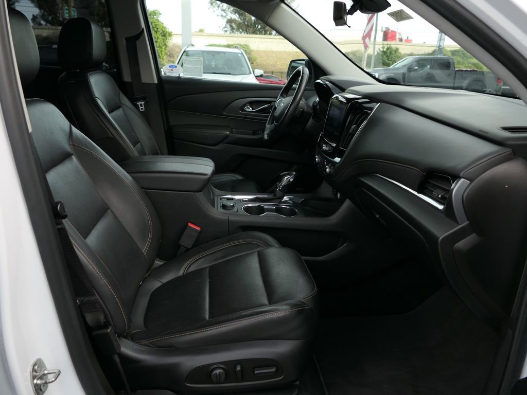 Used 2021 Chevrolet Traverse Premier w/ Redline Edition image 28