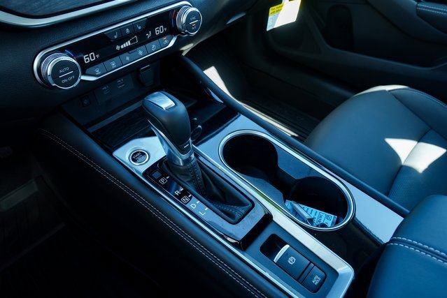 New 2025 Nissan Altima 2.5 SL image 16