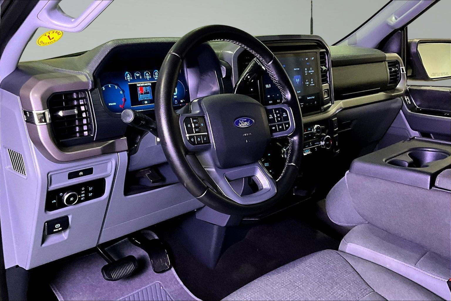 Used 2025 Ford F150 XLT w/ Equipment Group 301A Standard AWD/4WD image 18