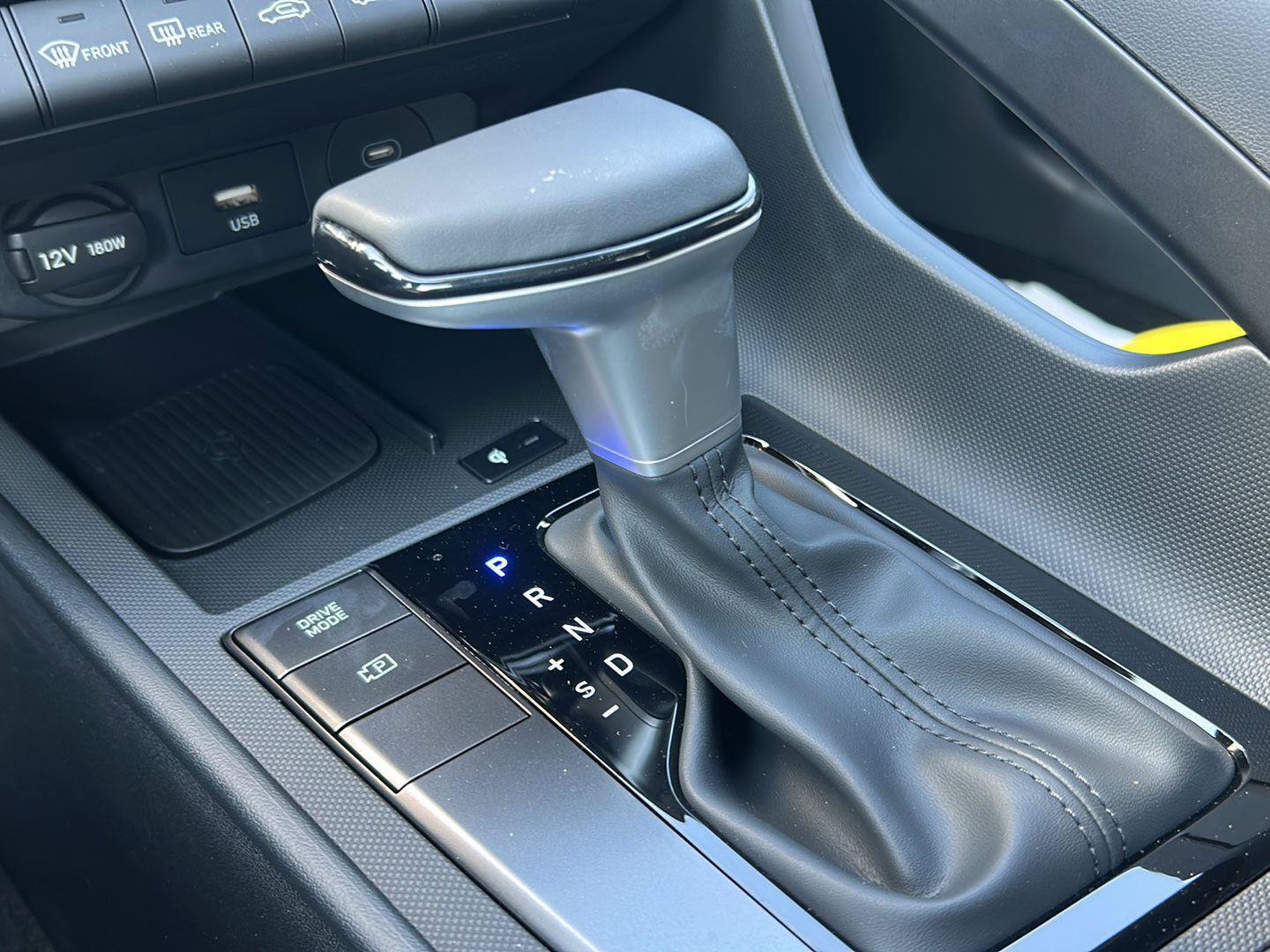 New 2026 Hyundai Elantra Sport FWD image 20