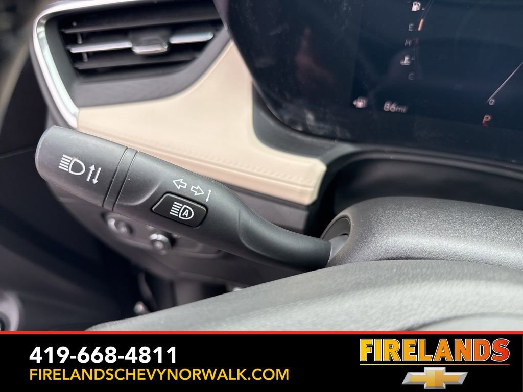 Certified 2024 Buick Encore GX Avenir w/ Avenir Convenience Package image 5