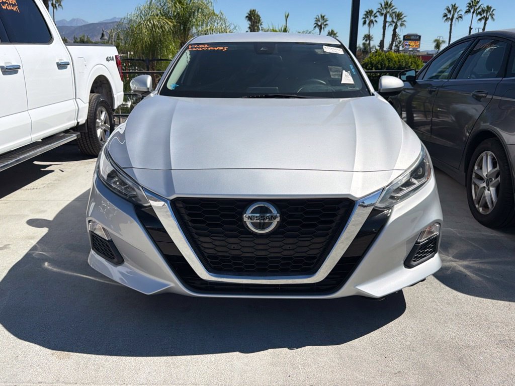 Used 2021 Nissan Altima 2.5 SV FWD image 2