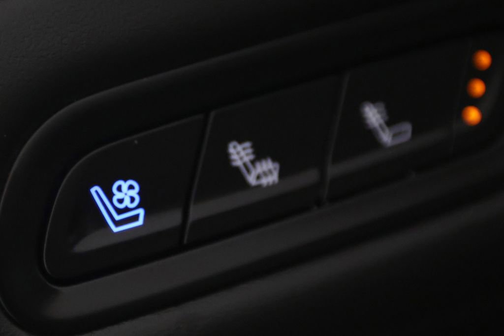 Used 2024 Cadillac Escalade V image 21