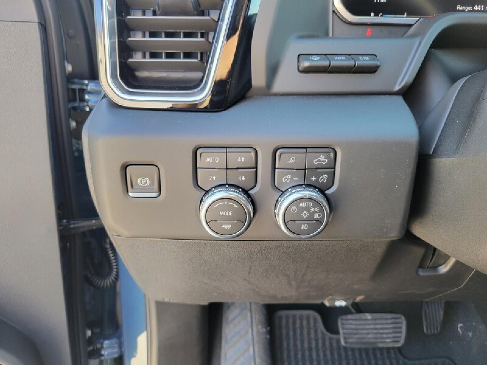 New 2026 GMC Sierra 3500 Denali Ultimate image 20