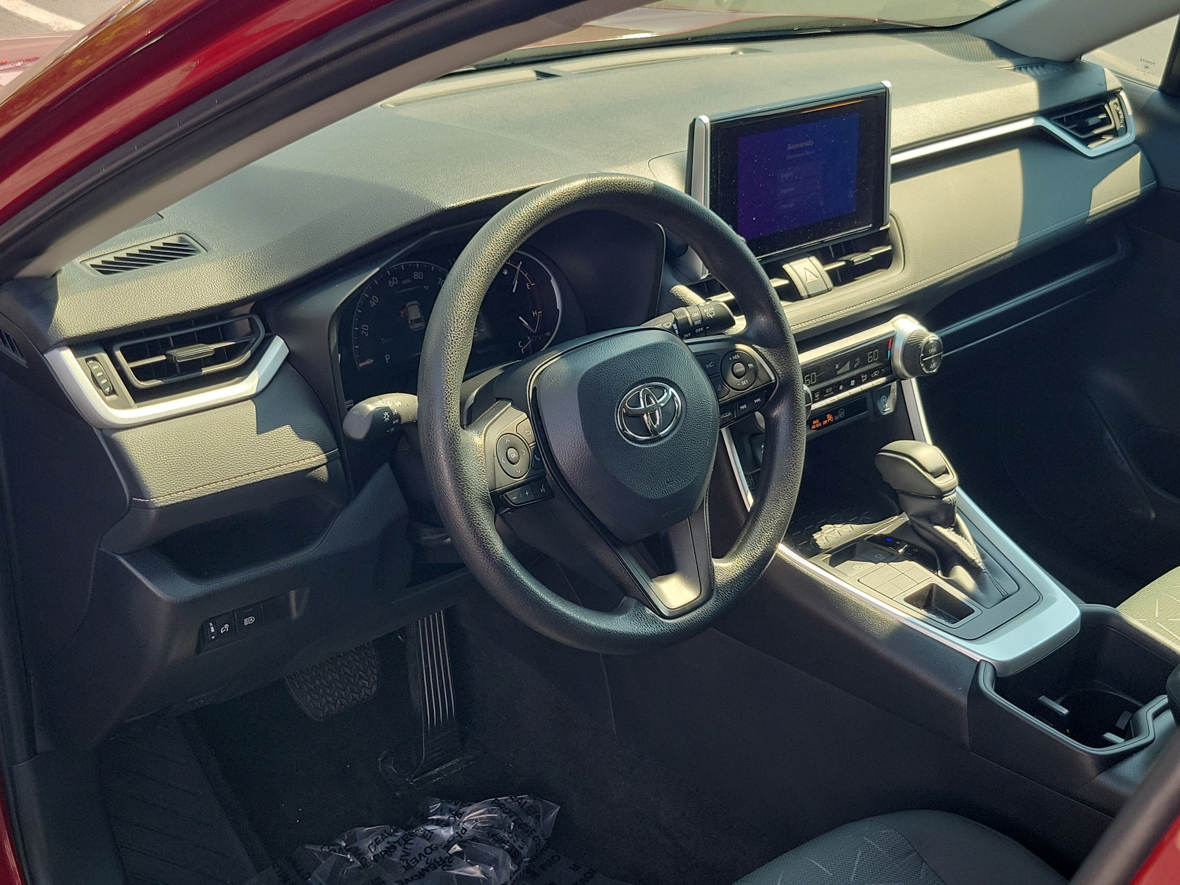 Certified 2023 Toyota RAV4 XLE AWD/4WD image 17