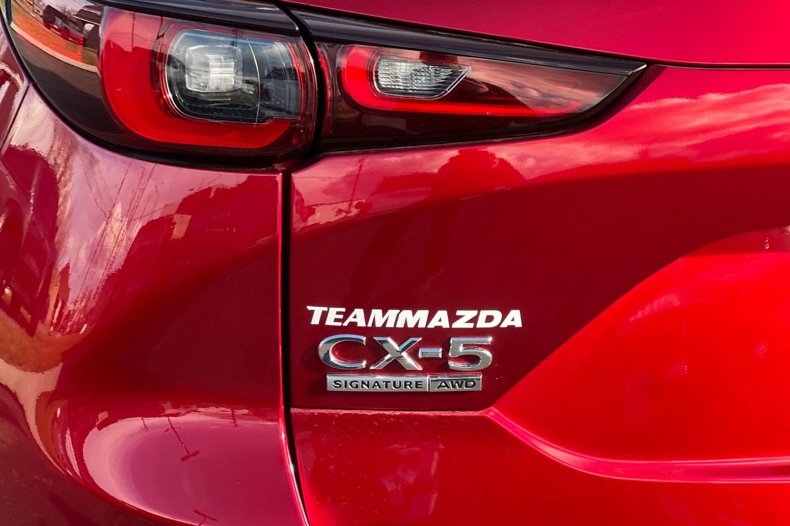 Certified 2025 MAZDA CX-5 Signature image 24
