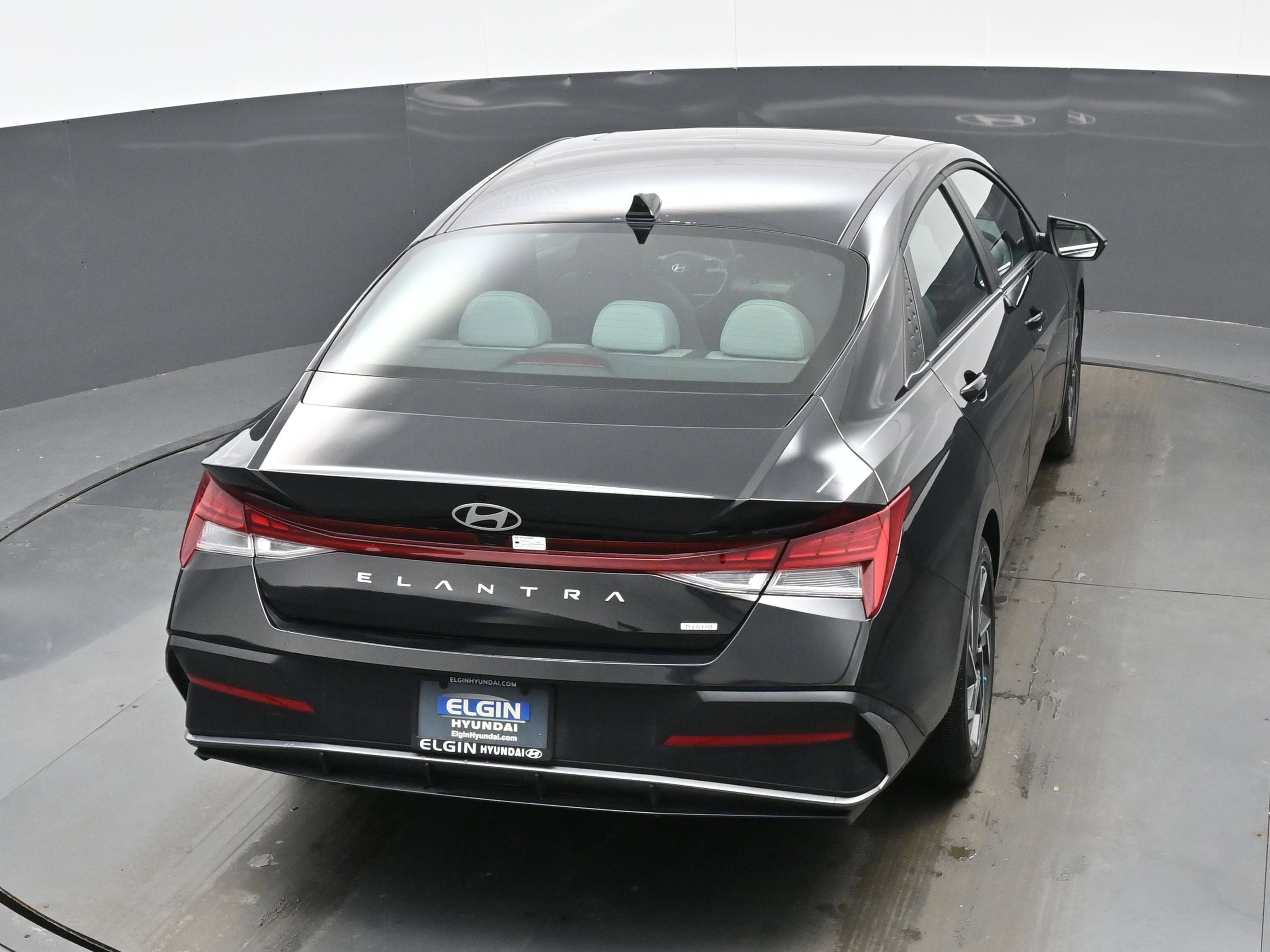 Certified 2025 Hyundai Elantra Limited image 37