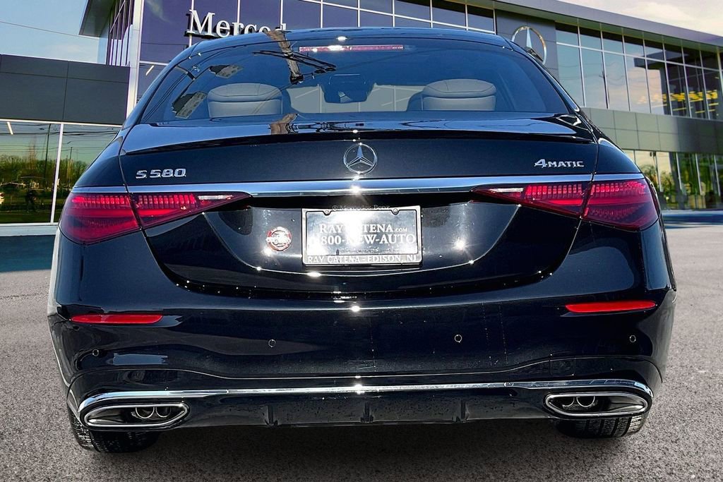 New 2026 Mercedes-Benz S 580 4MATIC Sedan image 4