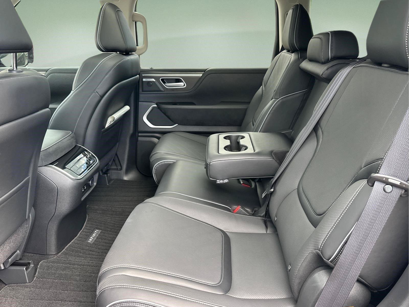 New 2026 INFINITI QX80 Luxe AWD/4WD image 17