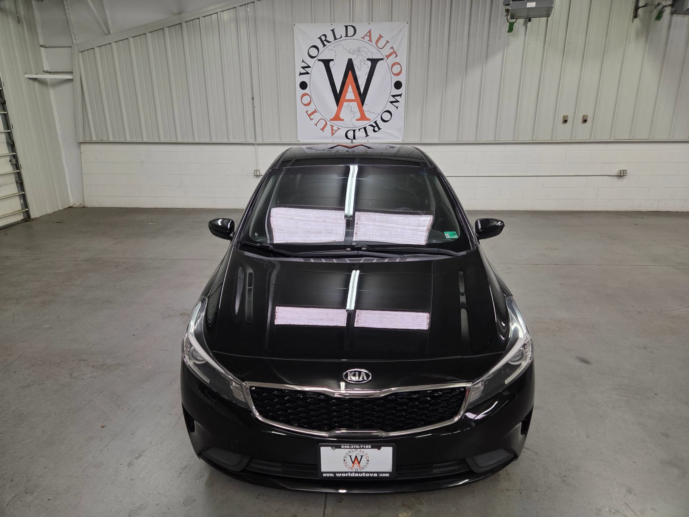 Used 2017 Kia Forte S FWD image 12