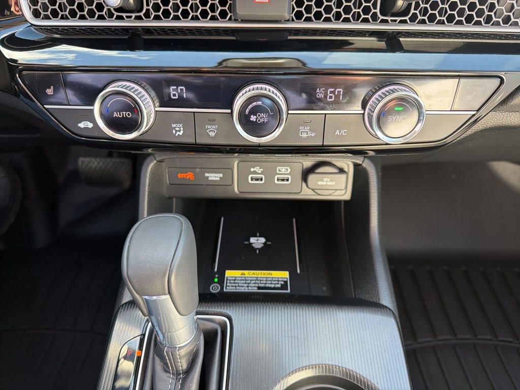 Used 2024 Honda Civic Touring image 21