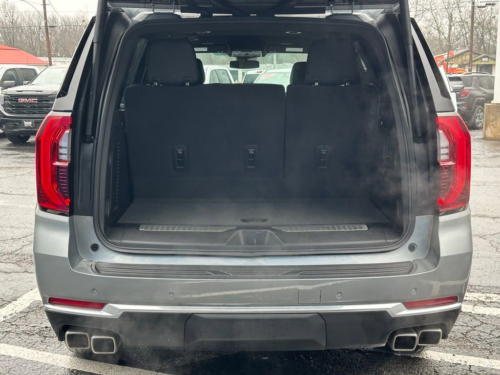 Certified 2025 GMC Yukon Denali image 8