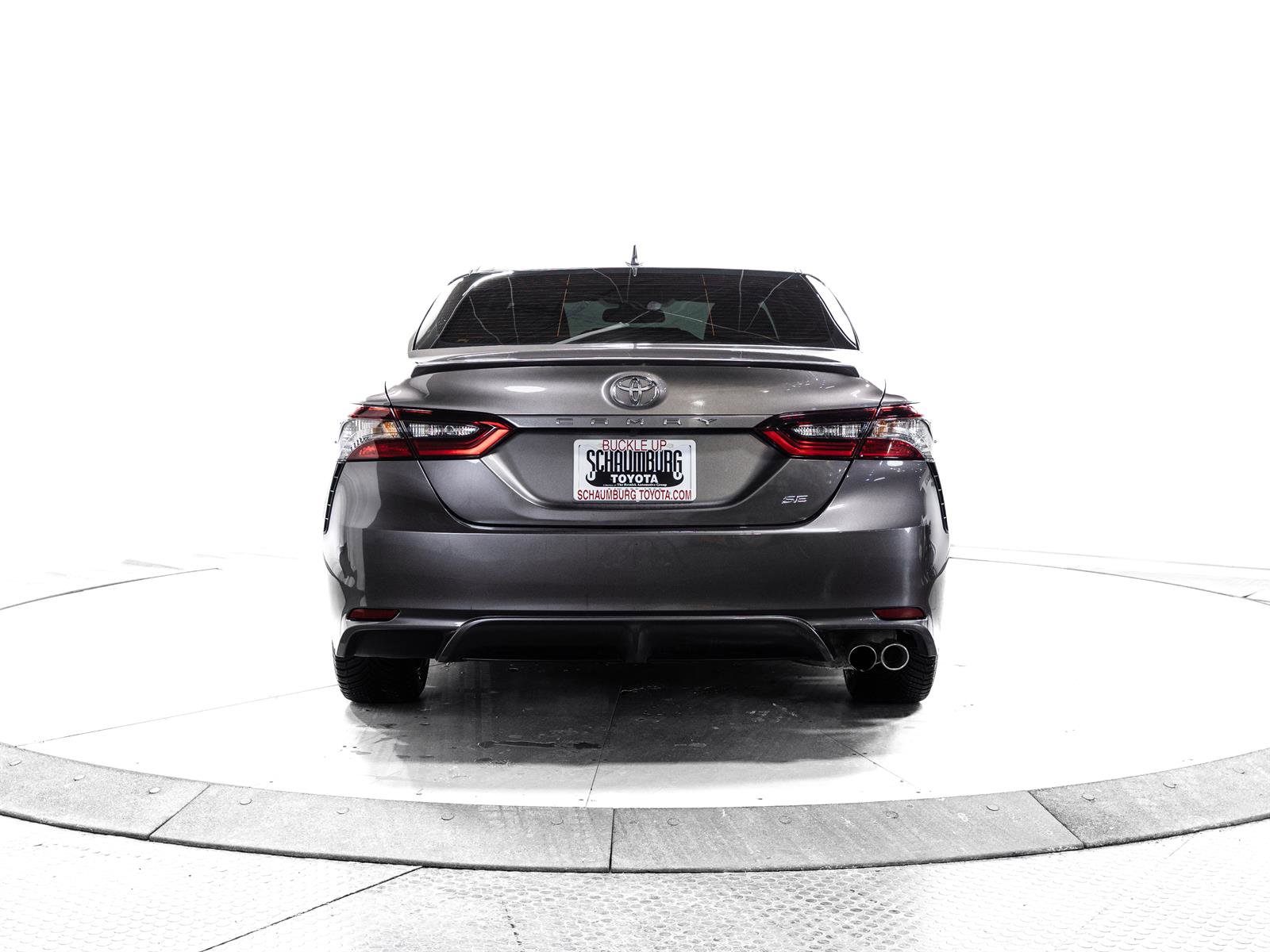 Certified 2021 Toyota Camry SE image 9