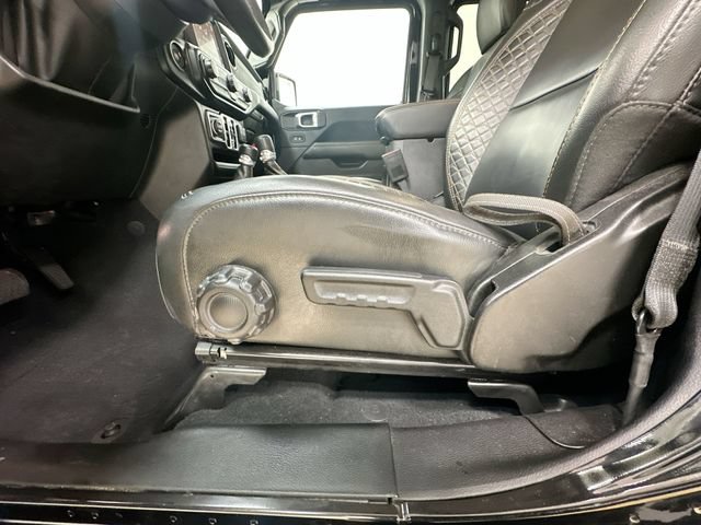 Used 2022 Jeep Gladiator Overland AWD/4WD image 15